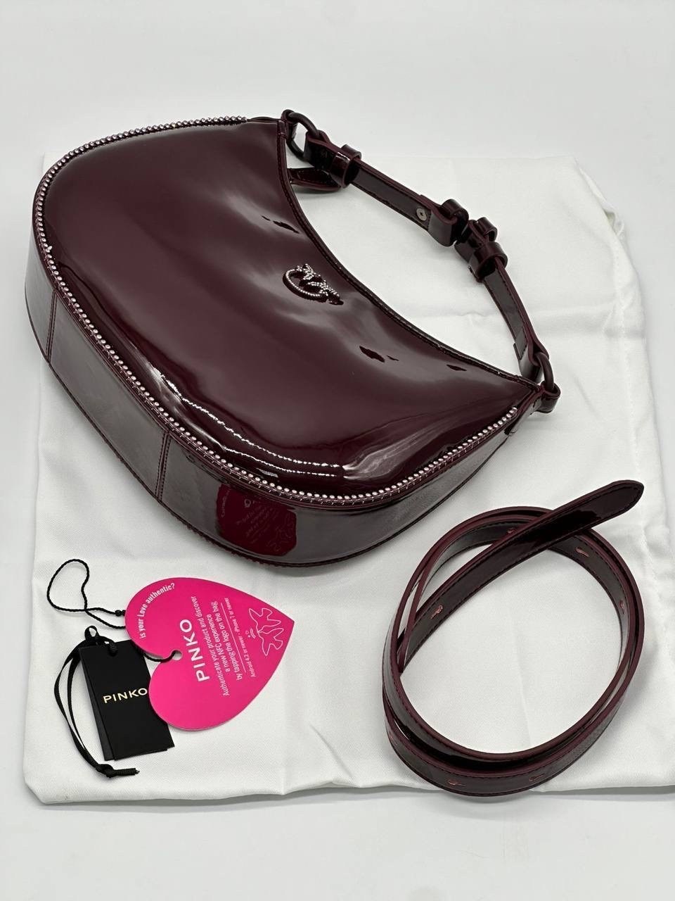 женская бордово-красная сумка на плечо из лакированной кожи,сумки pinko,сумка женская бордовая,бордовая сумка,сумка