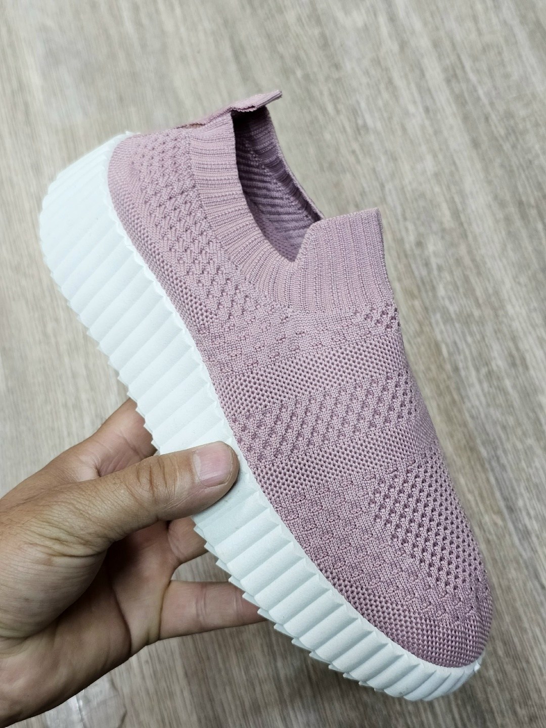 ,кроссовки женскиe,женские слипоны,слипоны розовые, спортивная