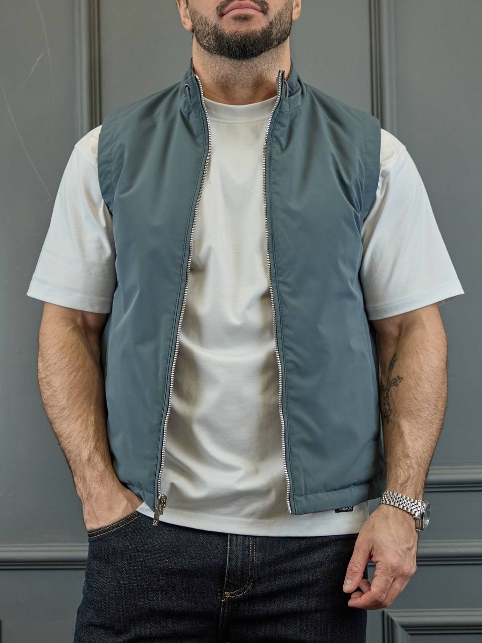 жилет утепленная,жилет,жилетка,жилет мужской,жилетка мужская