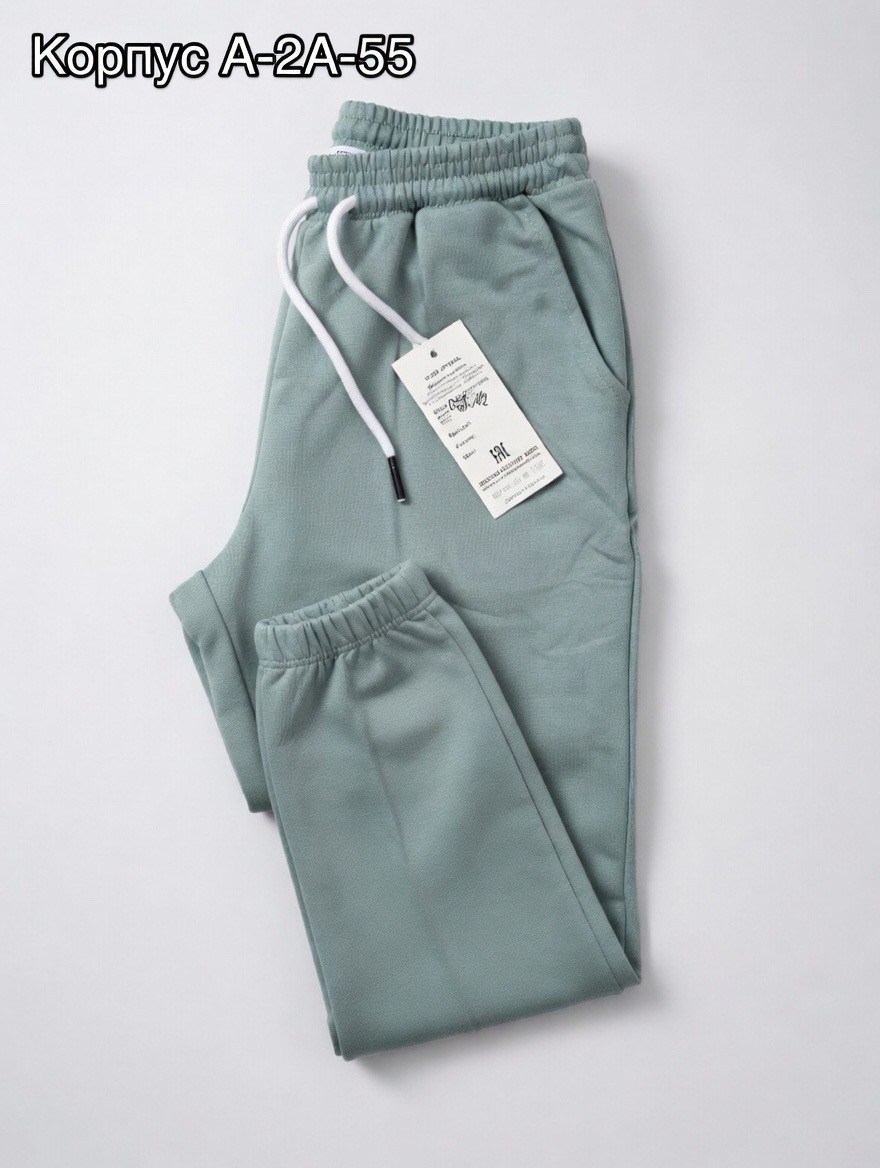 брюки спортивные,брюки джоггеры,повседневные брюки,бордовые спортивные брюки,спортивные штаны