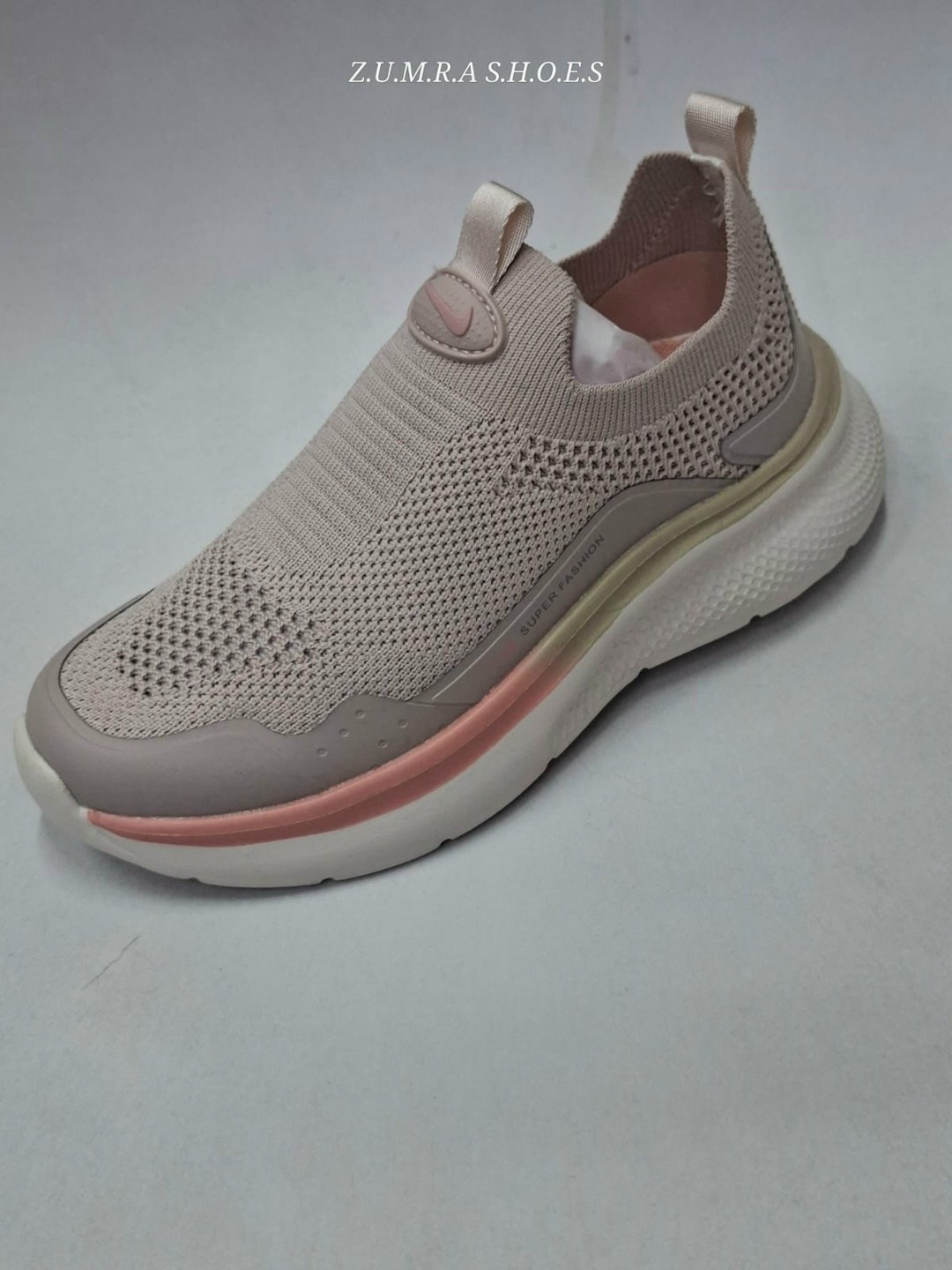 кроссовки,мужские кроссовки, спортивная,повседневные кроссовки,кроссовка мужской