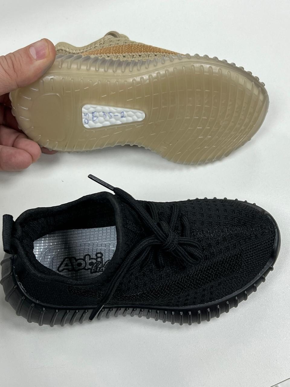 ,кроссовки детские текстильные yeezy boost кеды изи,спортивная ,кроссовки подростковые,повседневные кроссовки