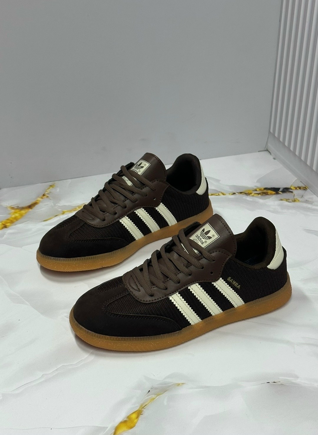 кроссовки adidas samba,кроссовки adidas,кроссовки adidas handball spezial,кроссовки adidas spezial,