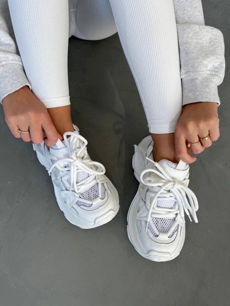 женские кроссовки,кроссовки,массивные кроссовки для девушек,белые кроссовки женские,белые кроссовки
