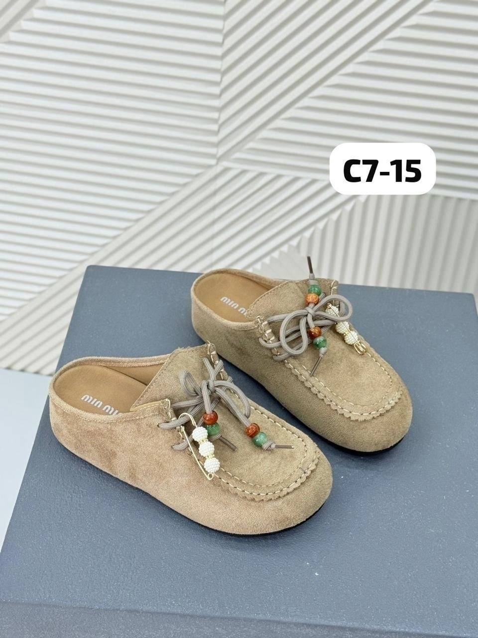 ,женская ,модные тапочки,замшевые тапочки,шлепанцы женские