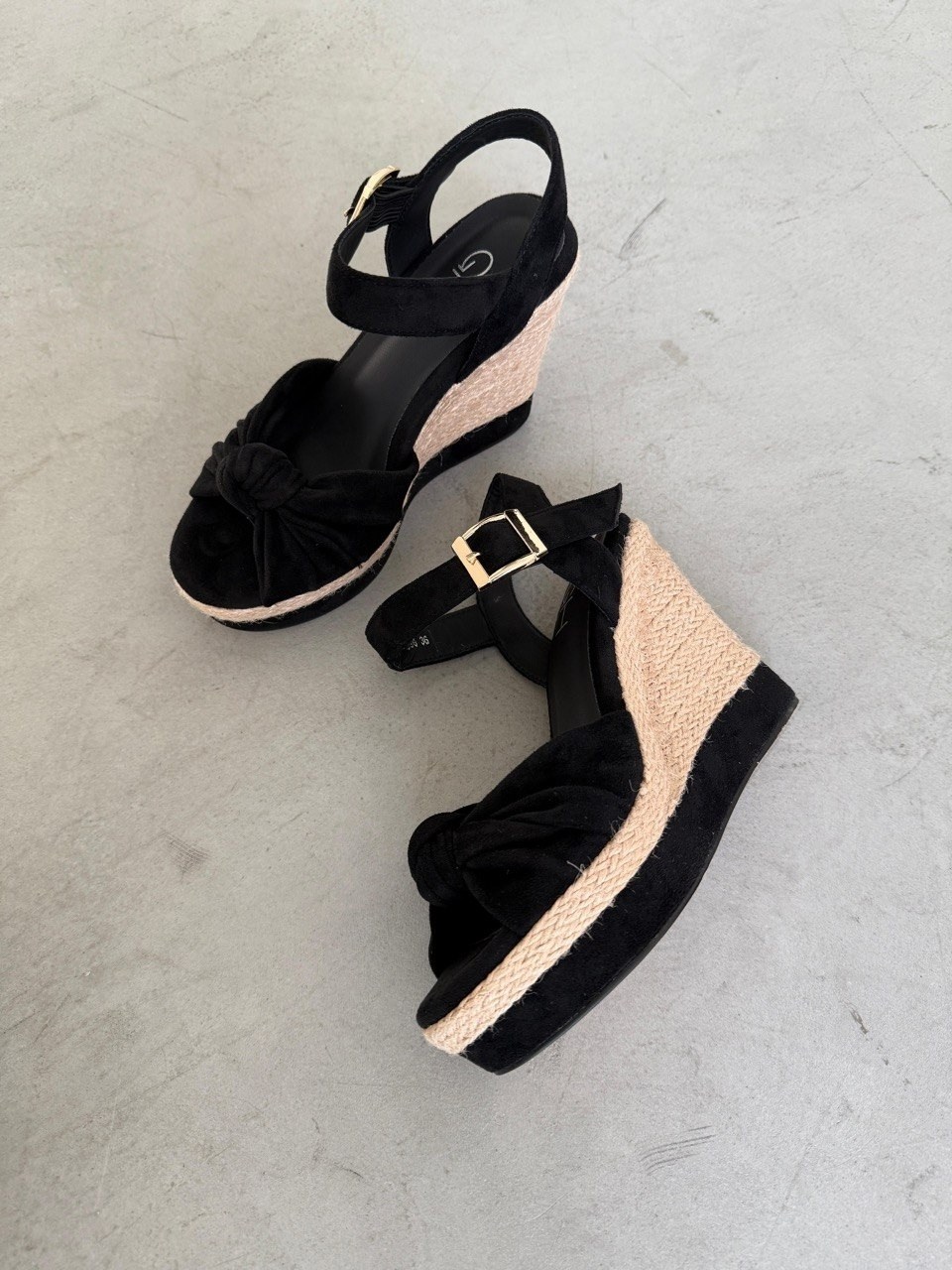 ,босоножки на танкетке рандеву,босоножки на платформе,босоножки на танкетке женские,босоножки на танкетке