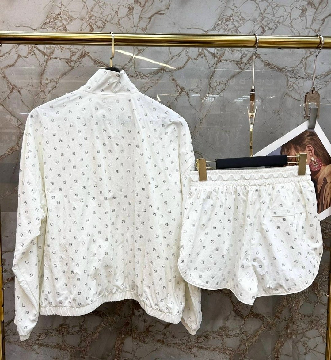 луи виттон костюм,костюм луи виттон женский,брендовый костюм,спортивный костюм луи виттон