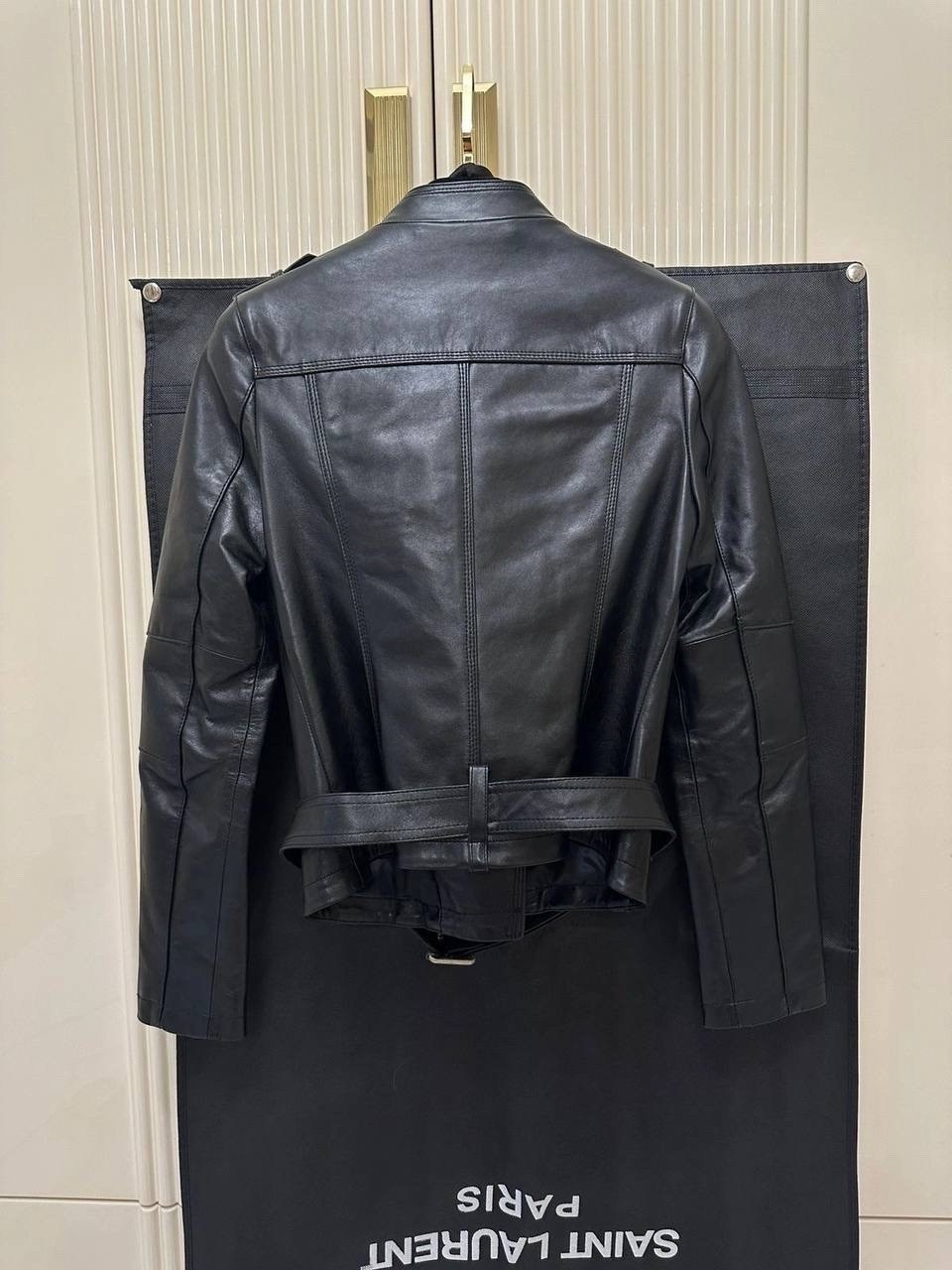 куртка косуха женская,кожаная куртка,куртка-косуха,косуха женская