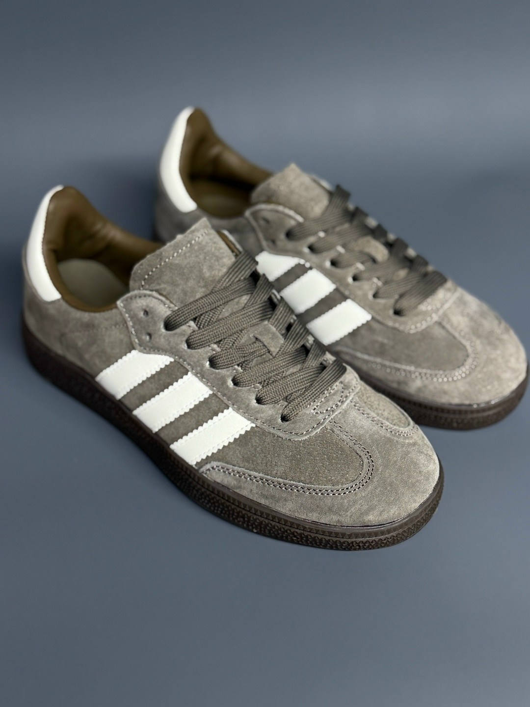 кроссовки adidas spezial,adidas originals кроссовки samba og h04941,кроссовки адидас spezial серые,кроссовки adidas,кроссовки adidas handball spezial
