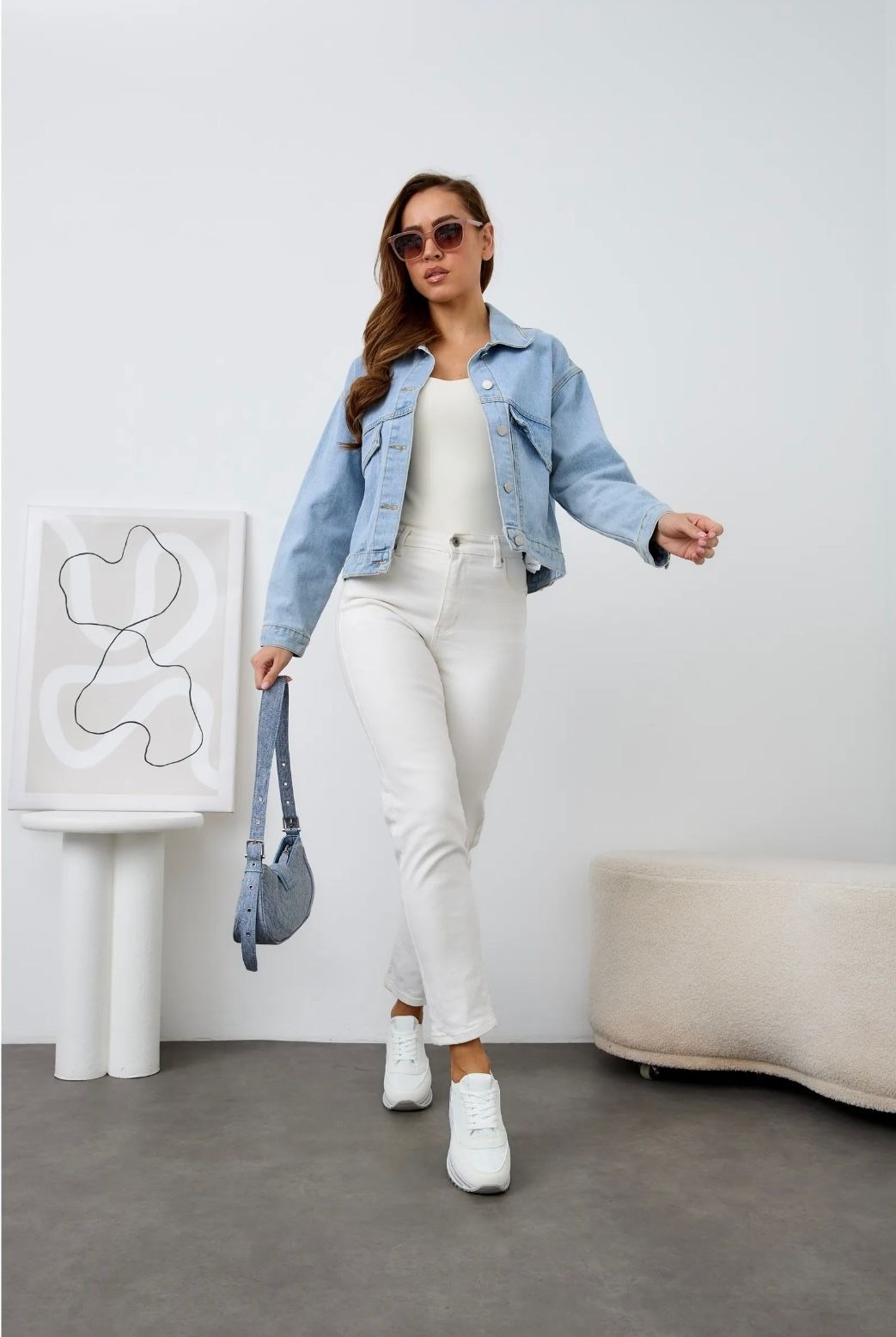 ,кроссовки женскиe,белые кроссовки,белые женские кроссовки,модные женские кроссовки