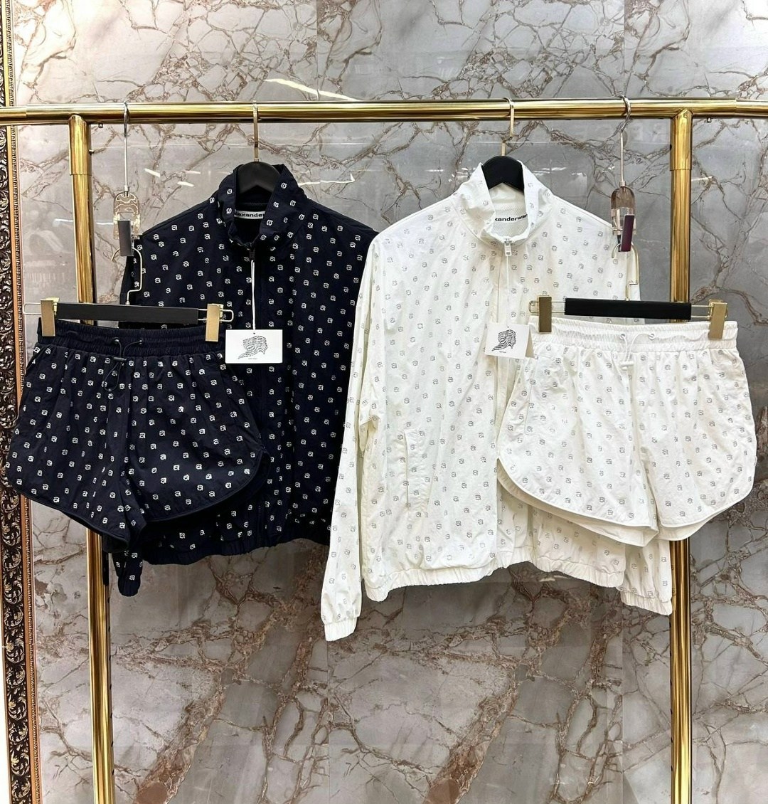 луи виттон костюм,костюм луи виттон женский,брендовый костюм,спортивный костюм луи виттон