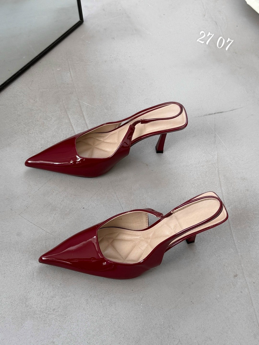 женские кожаные босоножки gucci бордовые,бордовые туфли,туфли лодочка,gucci женские босоножки,женская