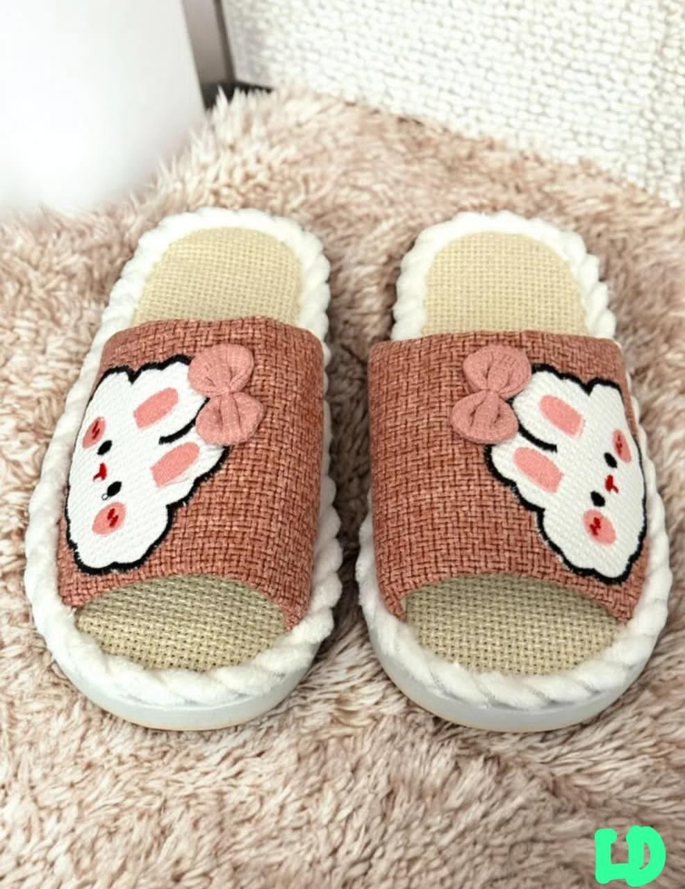 домашние тапочки,женские домашние тапочки,тапочки для девочек,домашние детские тапочки,модные тапочки