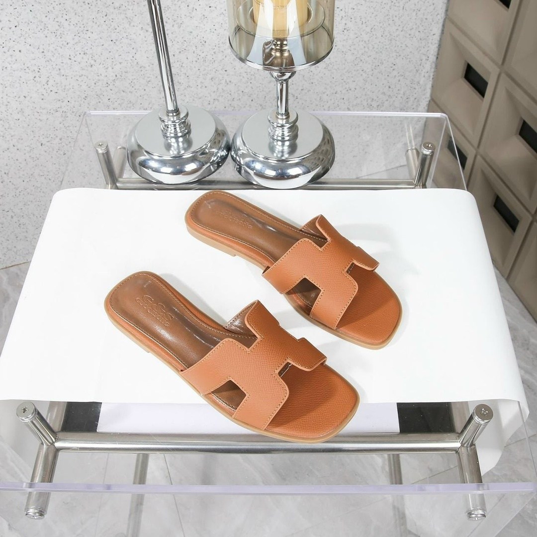 шлепки эрмес коричневые,шлепанцы гермес женские,шлепки hermes женские,,шлепки гермес женские