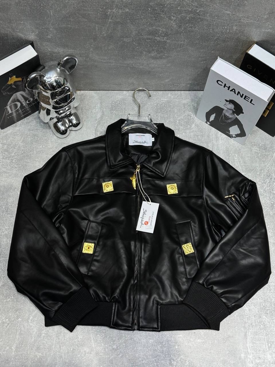 куртка кожаная,женская кожаная куртка,куртка бомбер женская,бомбер женский кожаный,кожаная куртка бомбер