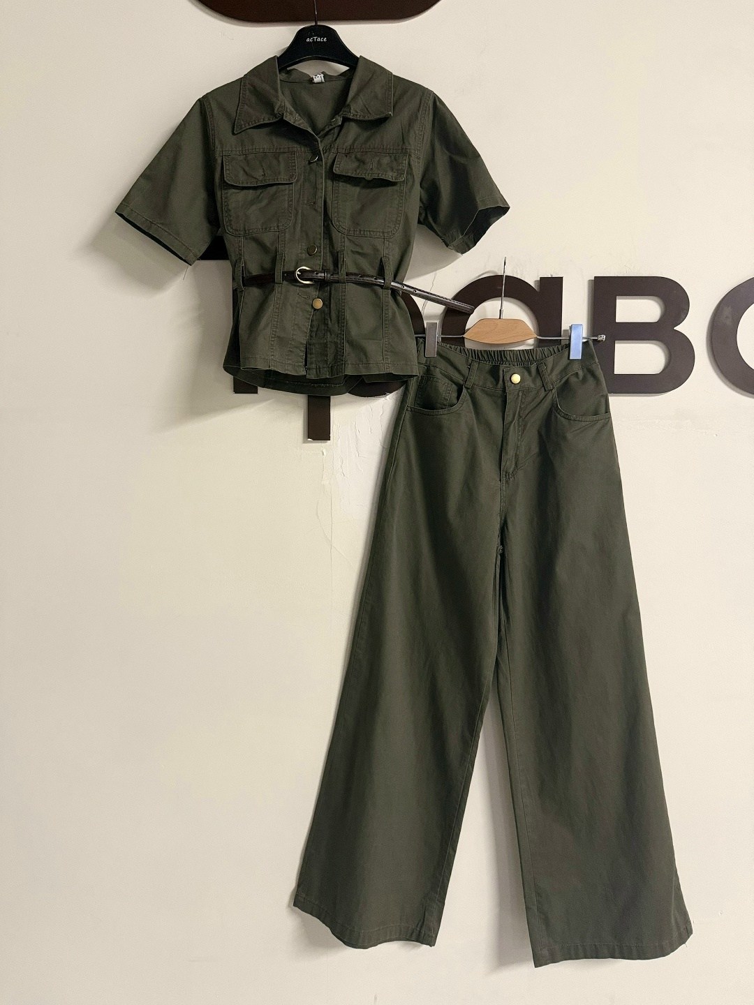 брюки классические,женские костюмы,брючные костюмы женские,одежда брюки,комбинезон davydoff 8014 хаки