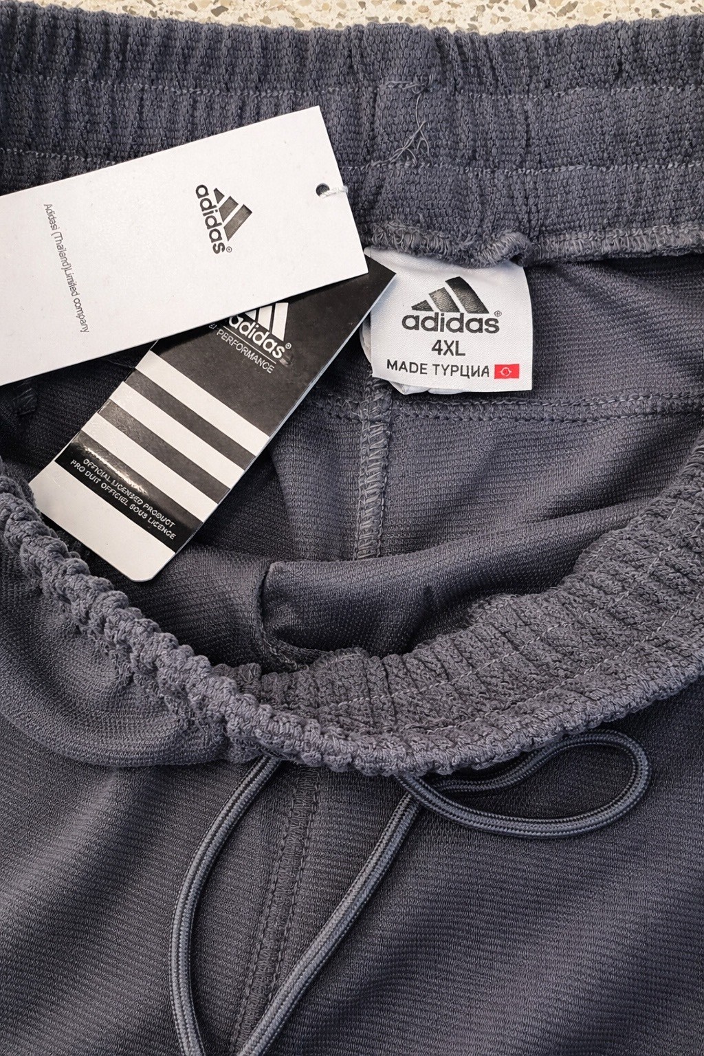 мужские спортивные брюки,спортивные штаны прямого кроя мужские,брюки спортивные,мужские спортивные штаны,спортивные штаны