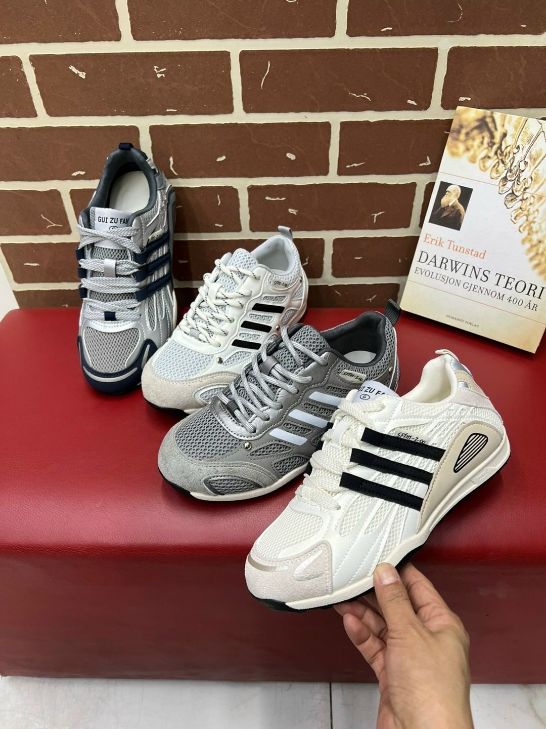 кроссовки adidas,мужские кроссовки adidas,кроссовки адидас,кроссовки,кроссовки adidas response cl