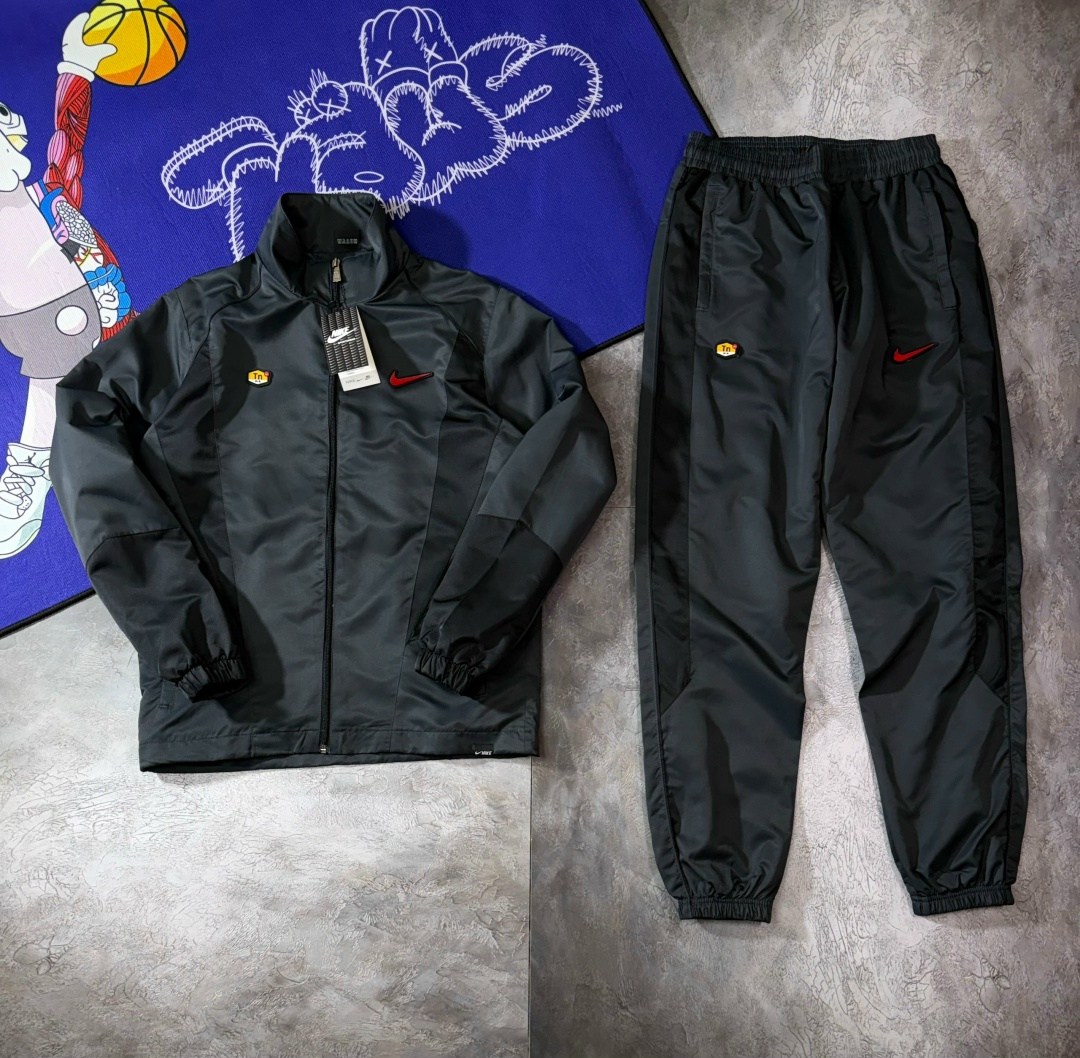 спортивный костюм nike,ветровка nike tn,lakers спортивный костюм мужской найк,спортивный костюм nike мужской,куртка nike мужская