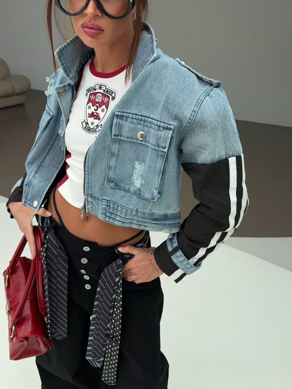 модный стиль,джинсы с лампасами,штаны джинсы,широкие джинсы