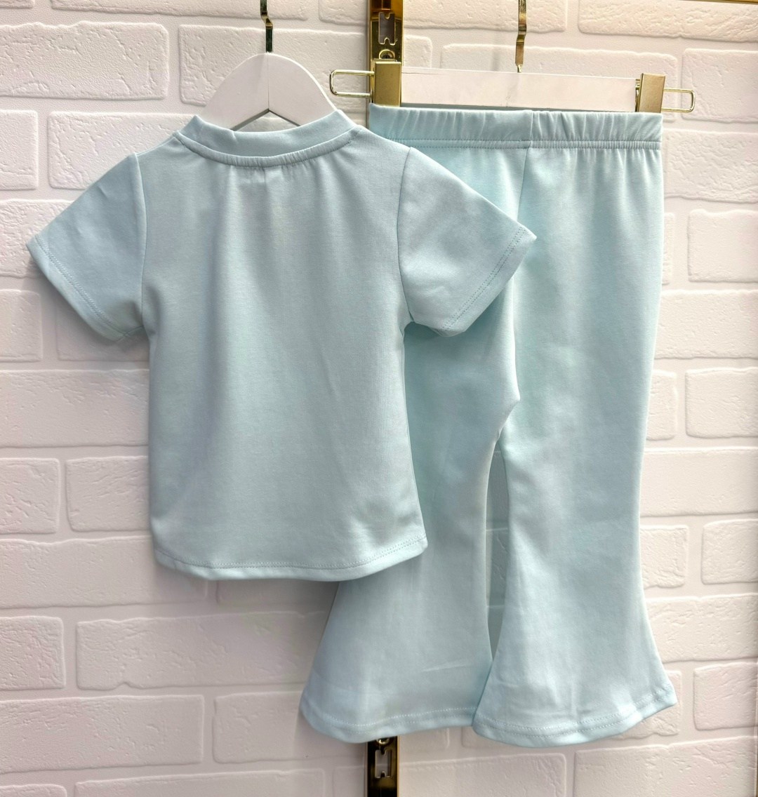 комплект одежды,комплект одежды девочке,летние костюмы,костюм для девочек,спортивные костюмы для девочек