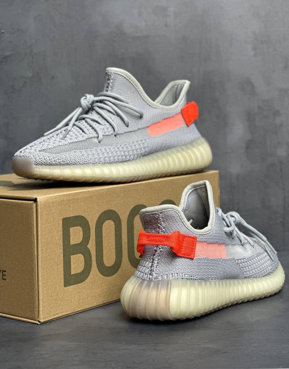 adidas yeezy boost 350 v 2,кроссовки adidas yeezy boost 350,adidas yeezy boost 350 v2 tail light,adidas yeezy boost 350 v2 light,yeezy boost 350 v2 tail light