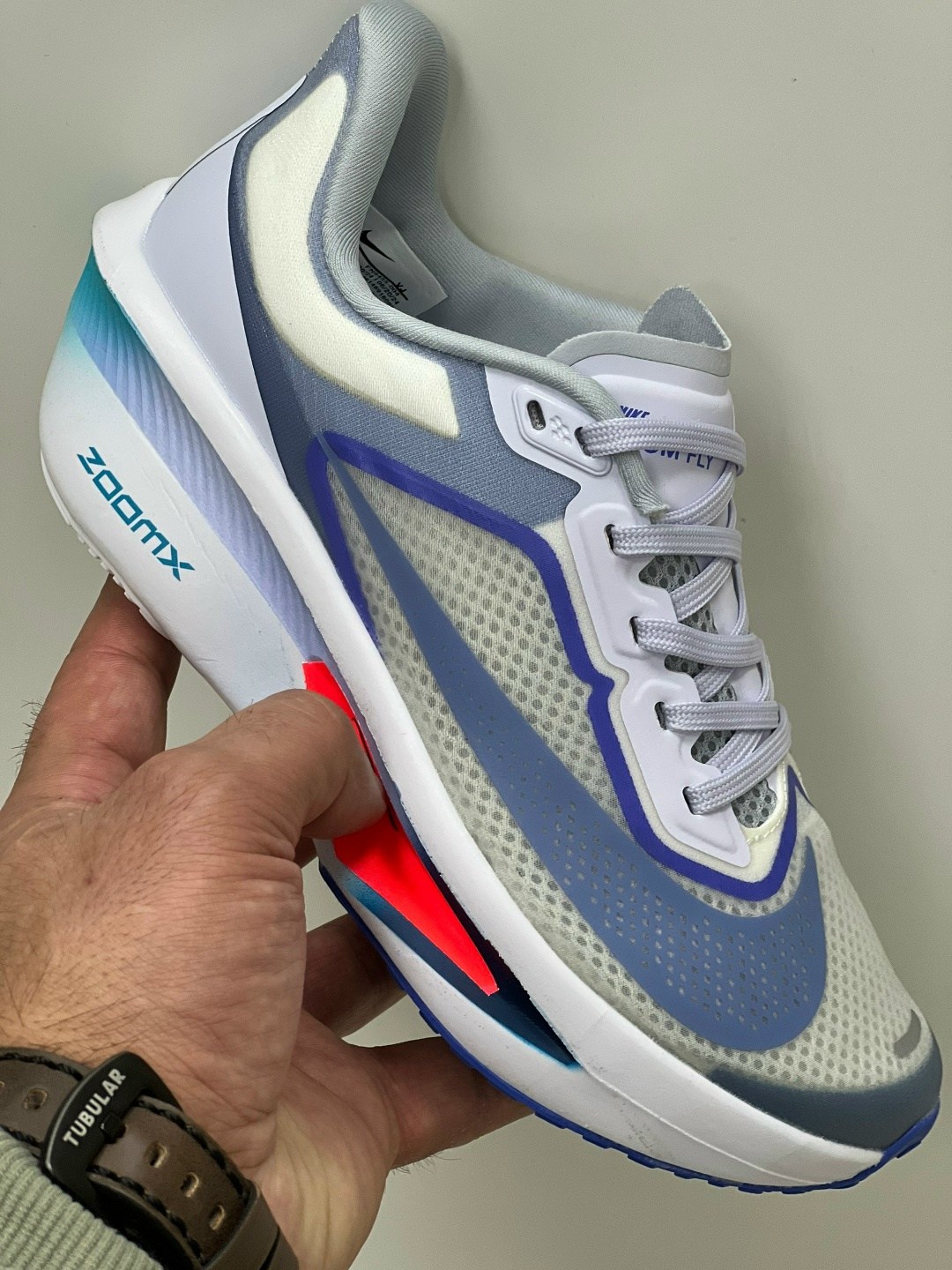 кроссовки nike v 2 k run,кроссовки для женщин nike initiator pink,кроссовки nike,кроссовки беговые женские,кроссовки женские nike