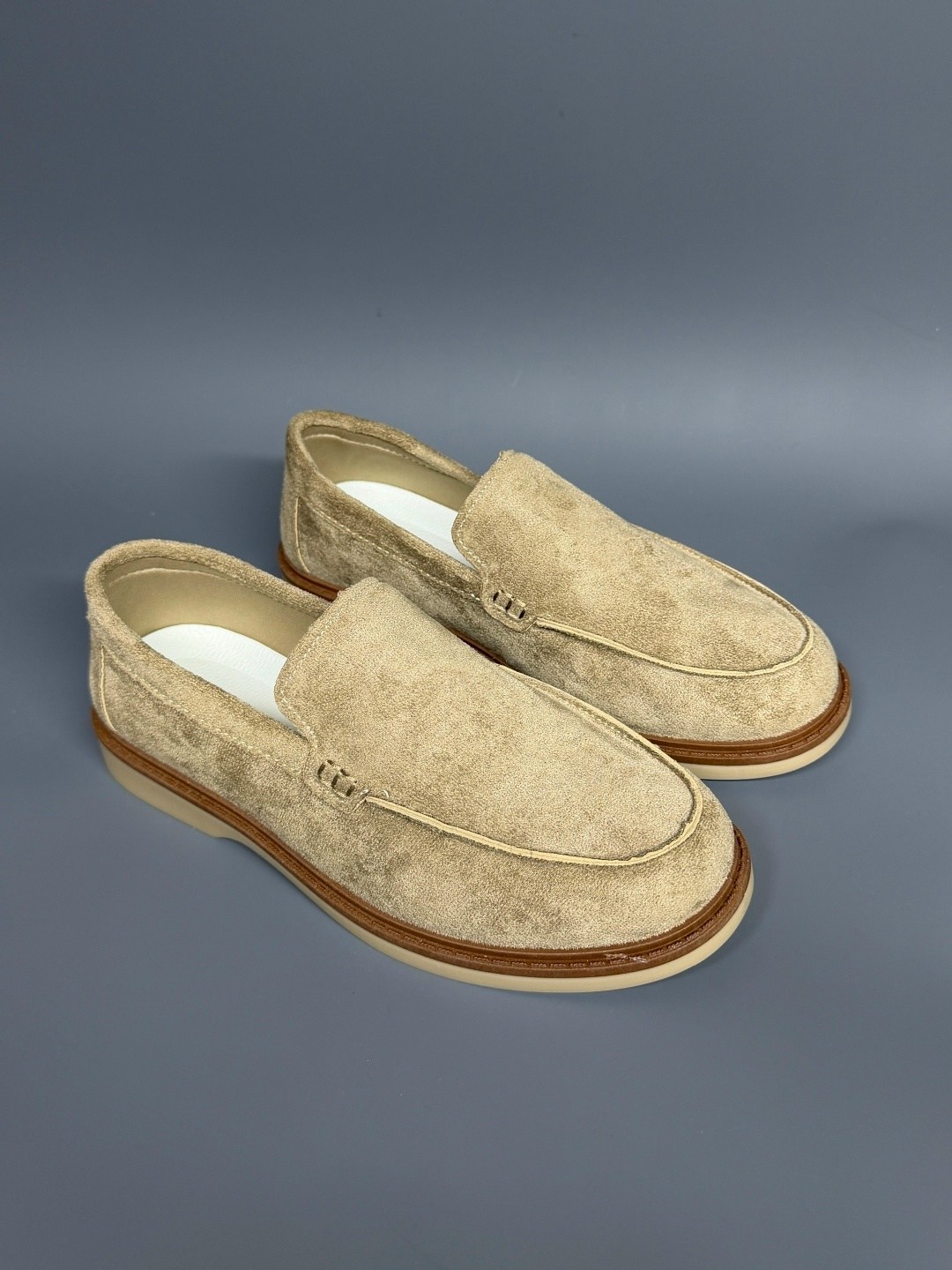 замшевые лоферы,,лоферы мужские замшевые бежевые,замшевые мокасины лоро пиано,замшевые лоферы лоро пиано