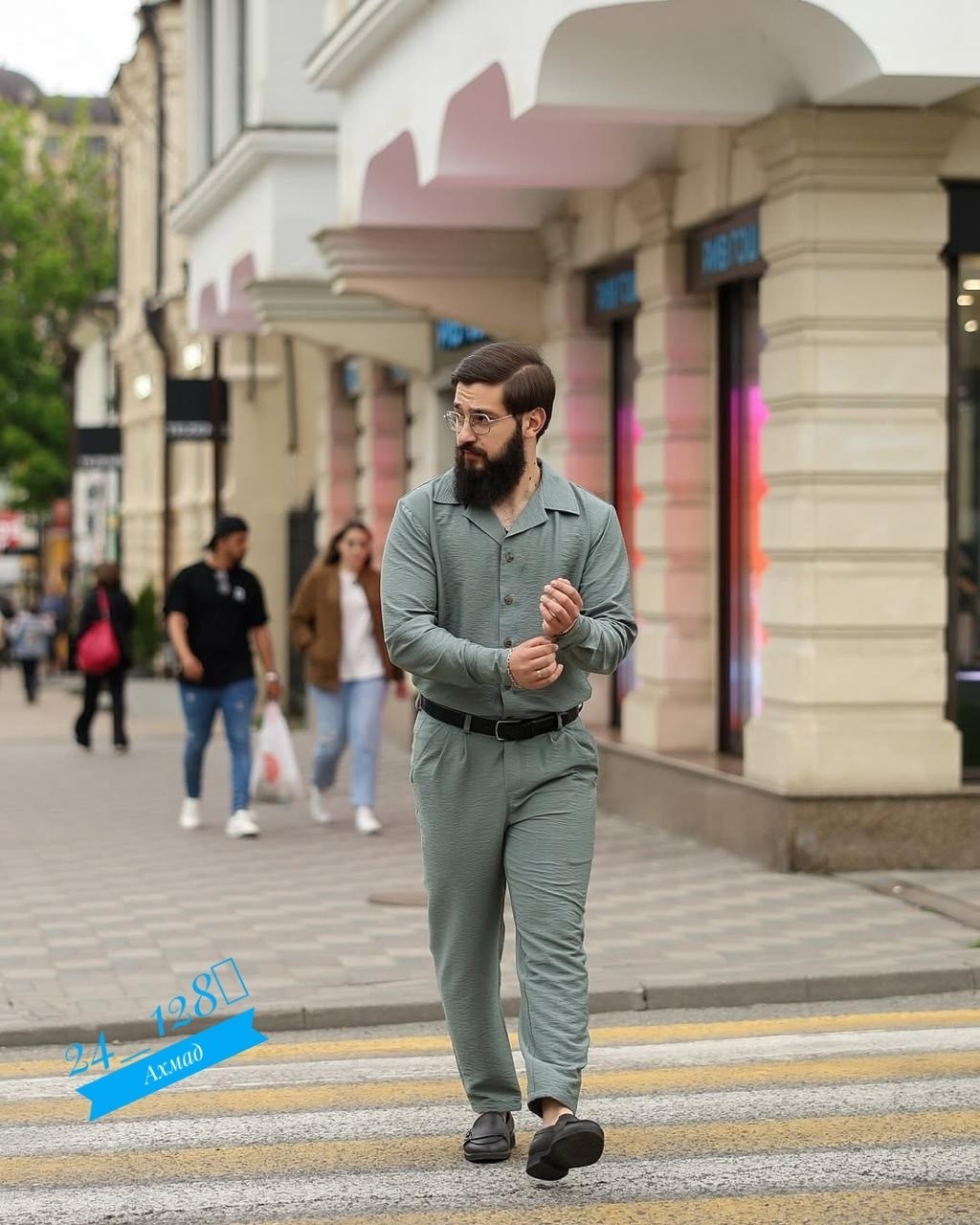 костюм классический ernesto khachatyryan,стильный костюм мужской,мужская мода,мужские летние костюмы,стильные костюмы