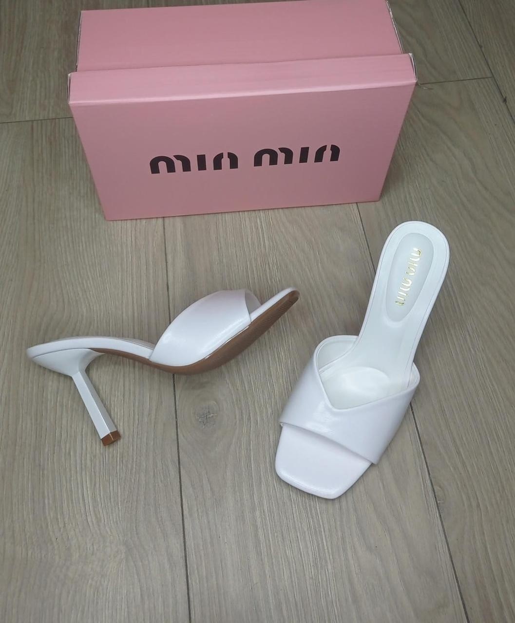 ,шлепанцы женские,босоножки женские,босоножки miu miu,женская