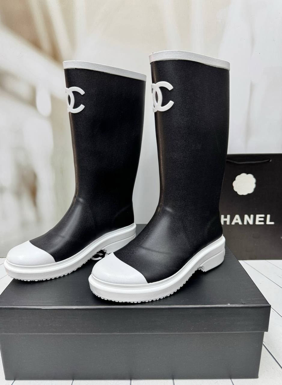 резиновые сапоги chanel,резиновые сапоги шанель,сапоги chanel,chanel черные резиновые сапоги для женщин,чёрные резиновые сапоги chanel