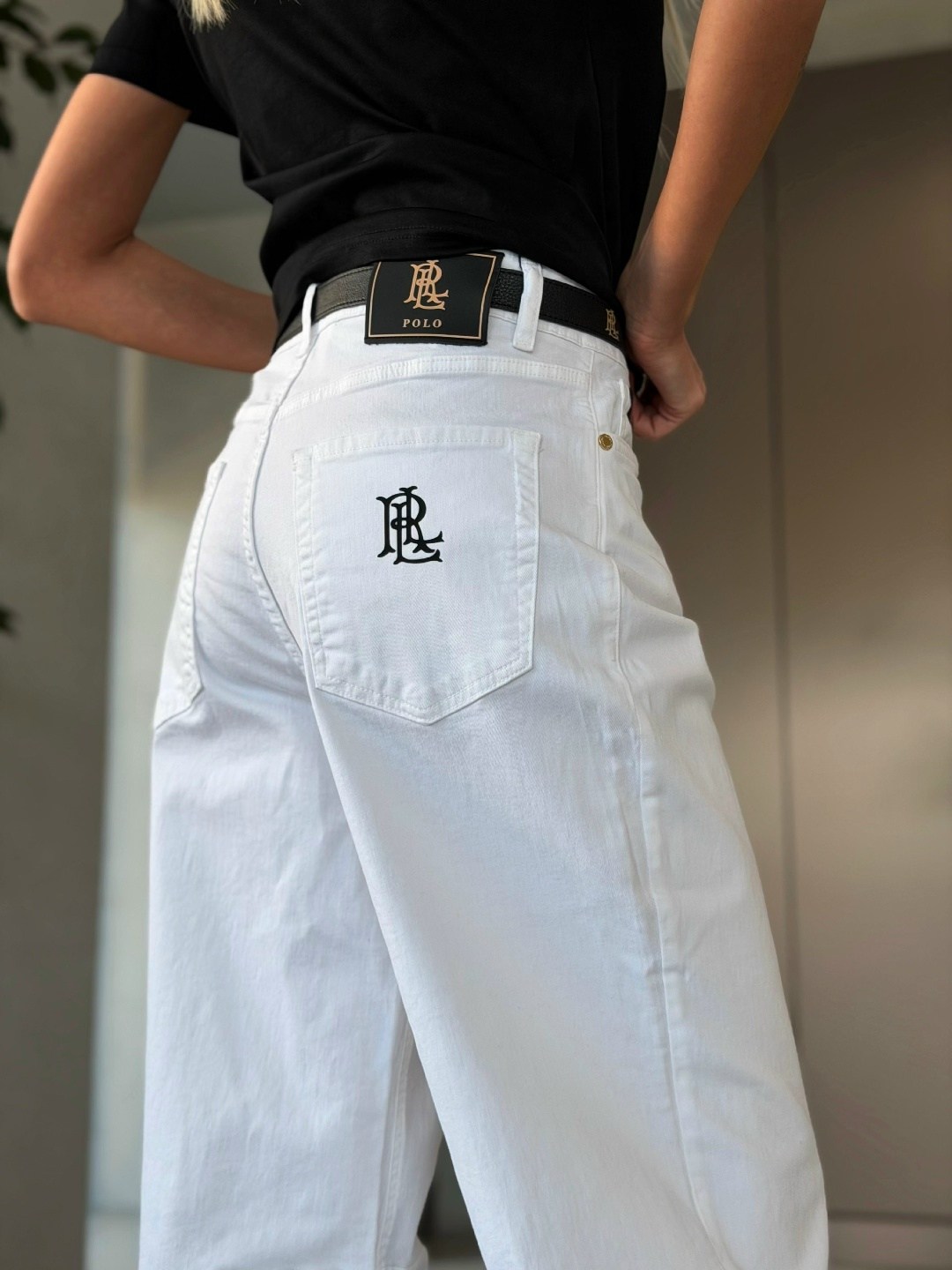 белые джинсы,женские джинсы,белые джинсы женские,брюки джинсы,джинсы стильные