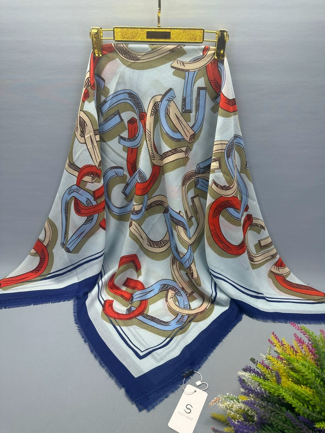 платок женский,шелковый платок,брендовый платок,платки диор,атласный платок