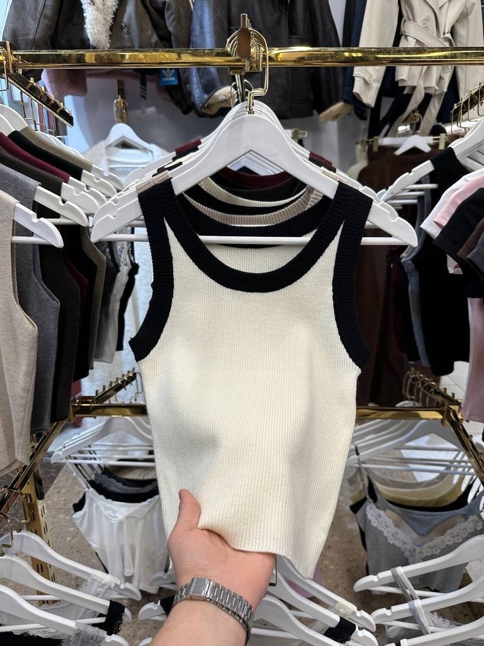 женские майки,женские топы,майка безрукавка,трикотажная майка,майка женская белая