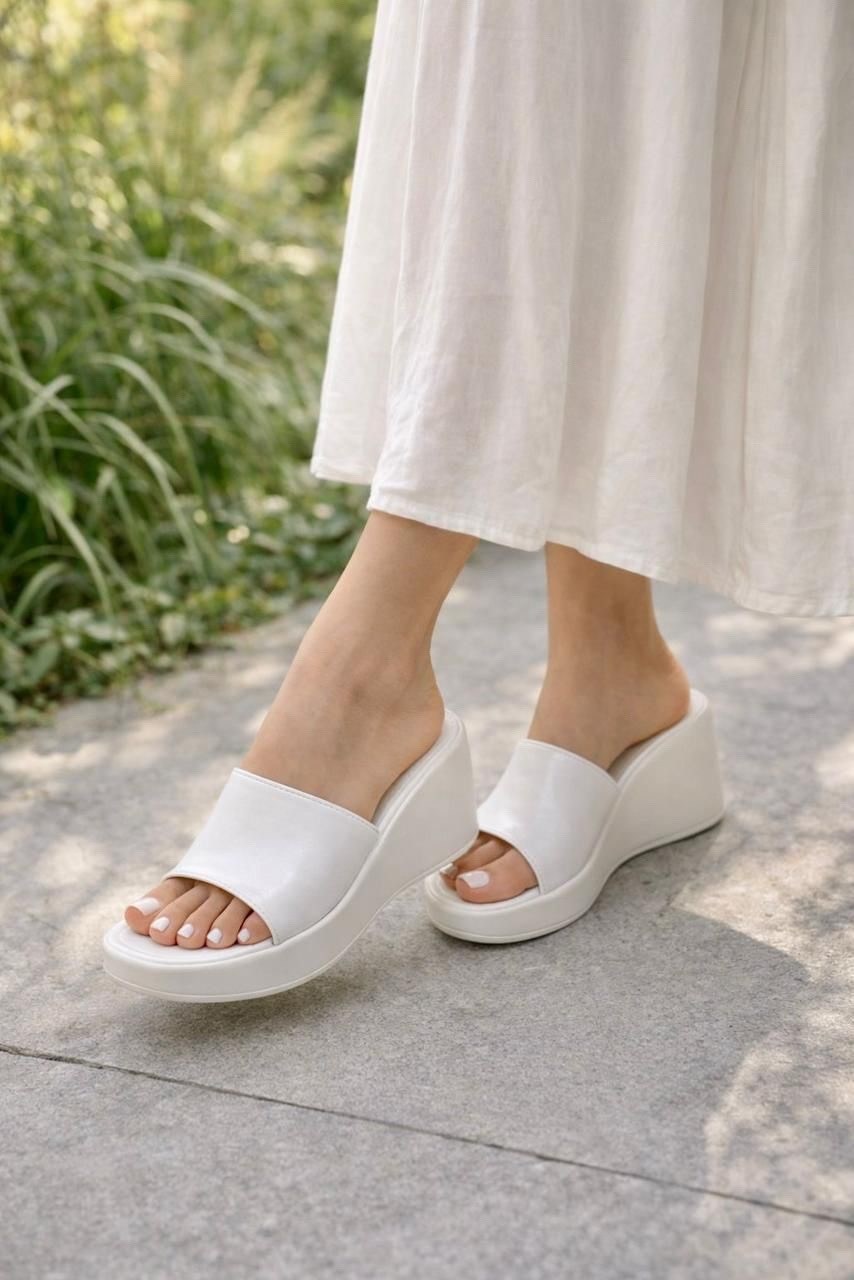 шлепанцы женские,босоножки на платформе с открытой пяткой,босоножки на платформе,,шлепки женские