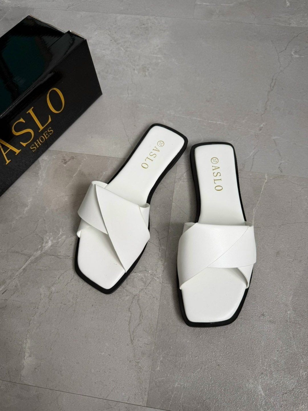 ,шлепанцы женские,модные шлепанцы,шлепанцы летние,шлепанцы летние женские