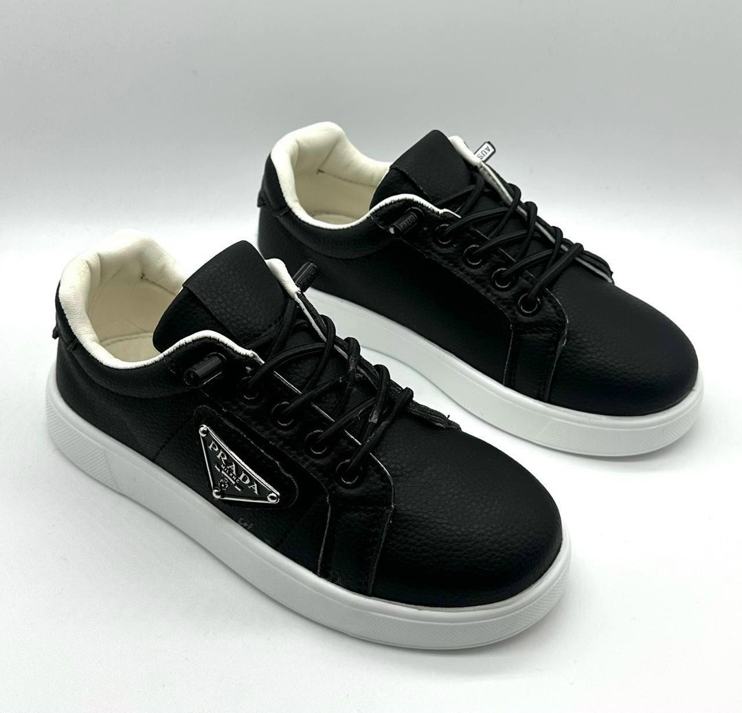 ,полуботинки для мальчика,кроссовки мальчику,спортивная ,обуви