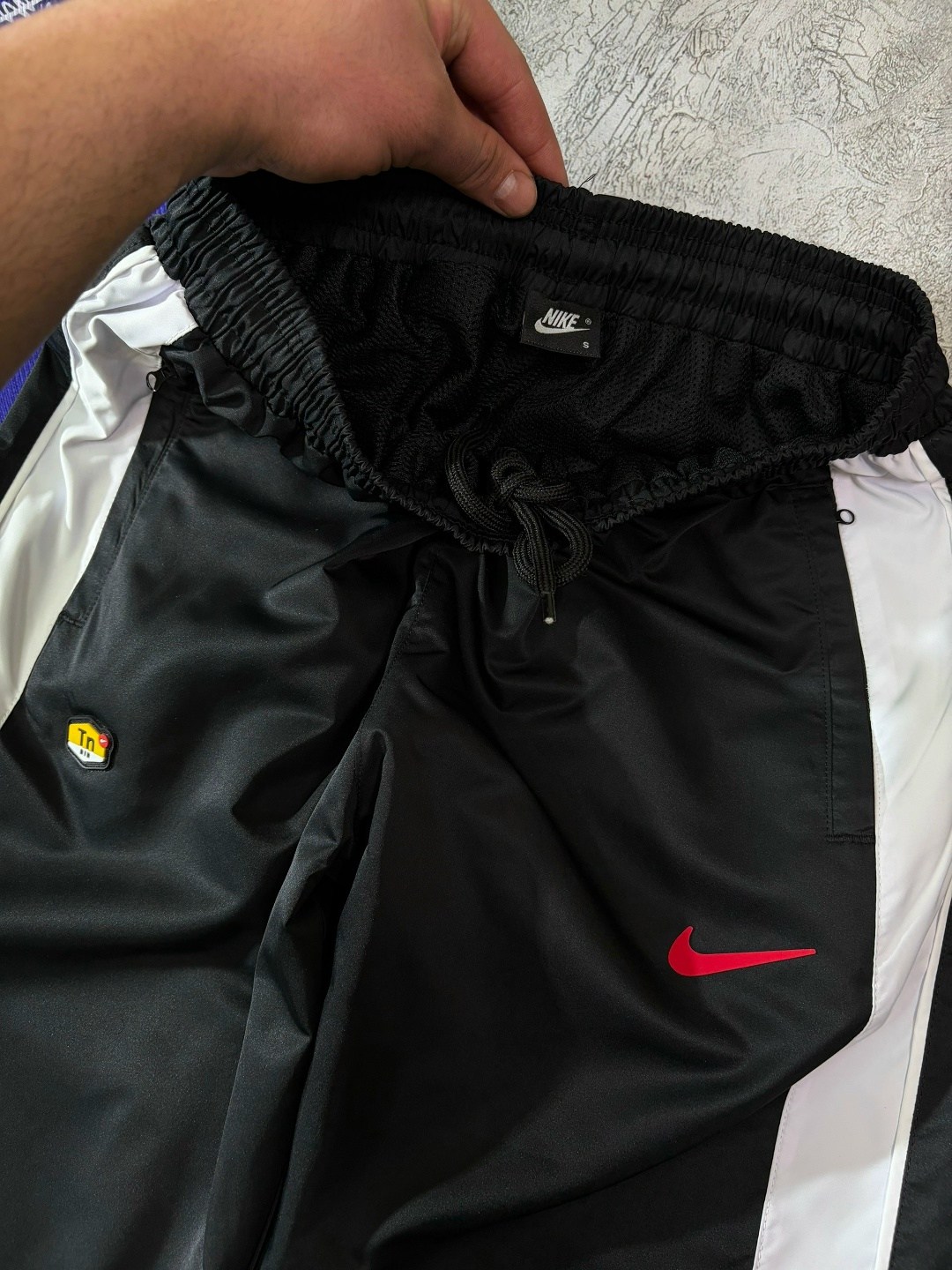 спортивный костюм nike,ветровка nike tn,lakers спортивный костюм мужской найк,спортивный костюм nike мужской,куртка nike мужская