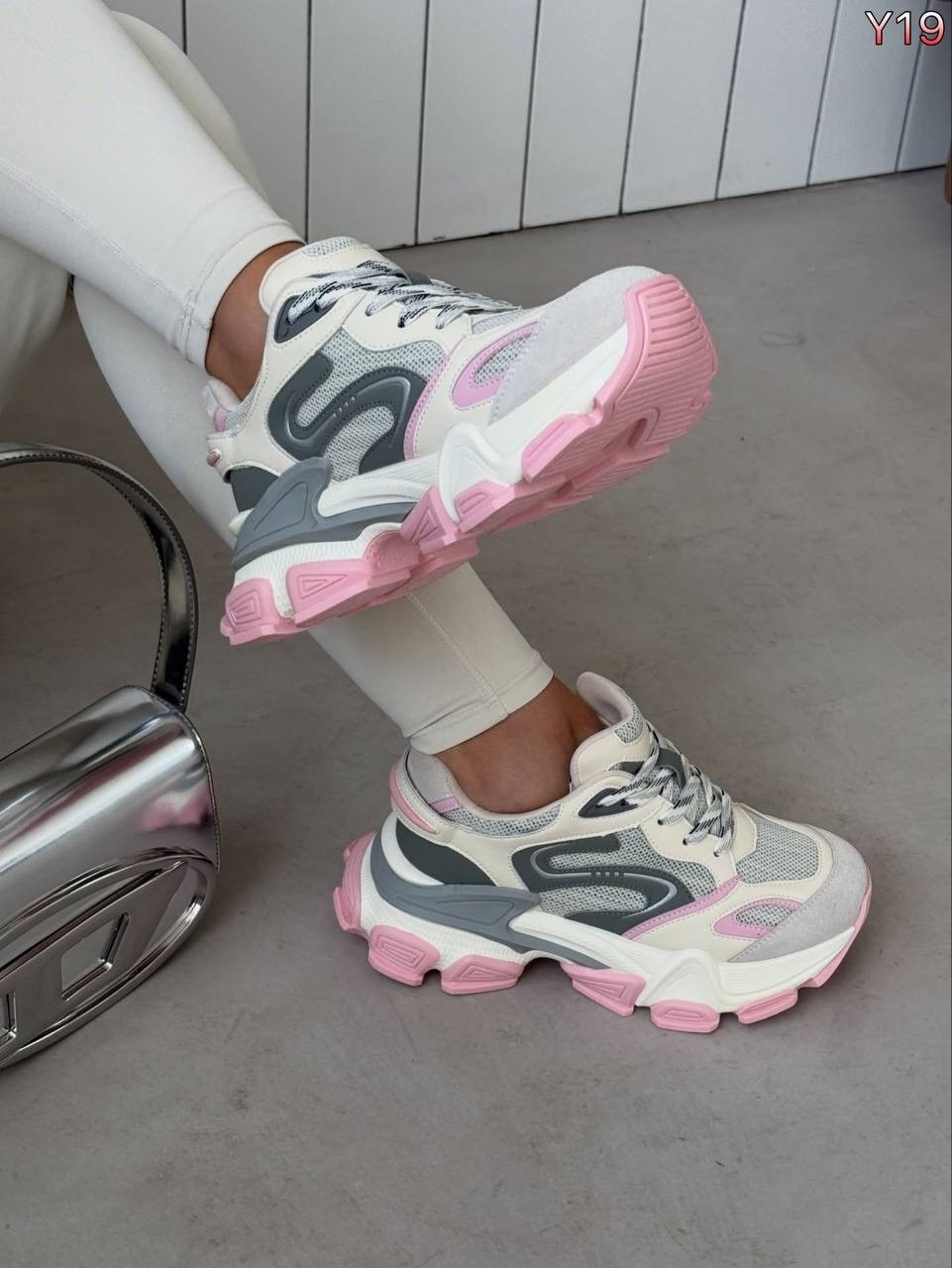 кроссовки женские balenciaga,розовые кроссовки баленсиага track,кроссовки balenciaga,кроссовки женские balenciaga elkami 209366244,баленсиага кроссовки женские