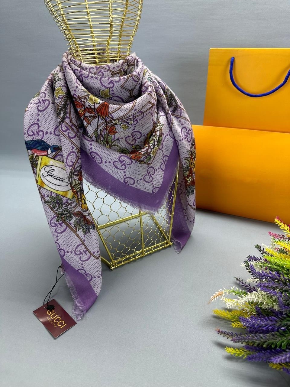 шарф гуччи женский,платок гуччи,платок гуччи оригинал,платок gucci,шелковый платок гуччи