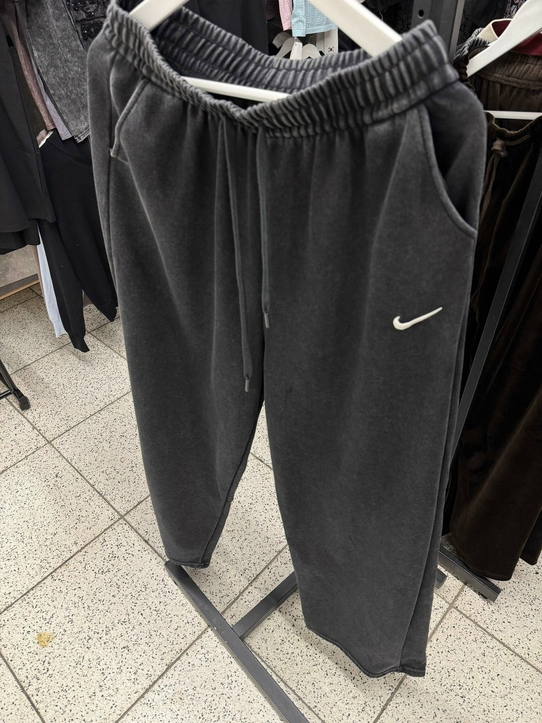 спортивные брюки nike,брюки мужские nike,спортивки найк мужские штаны,спортивные штаны найк,спортивные штаны