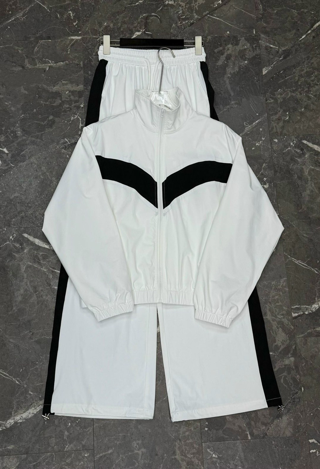 спортивный костюм,спортивный костюм спортивные костюмы,спортивный костюм женский,повседневный спортивный костюм,костюм спортивный для женщин