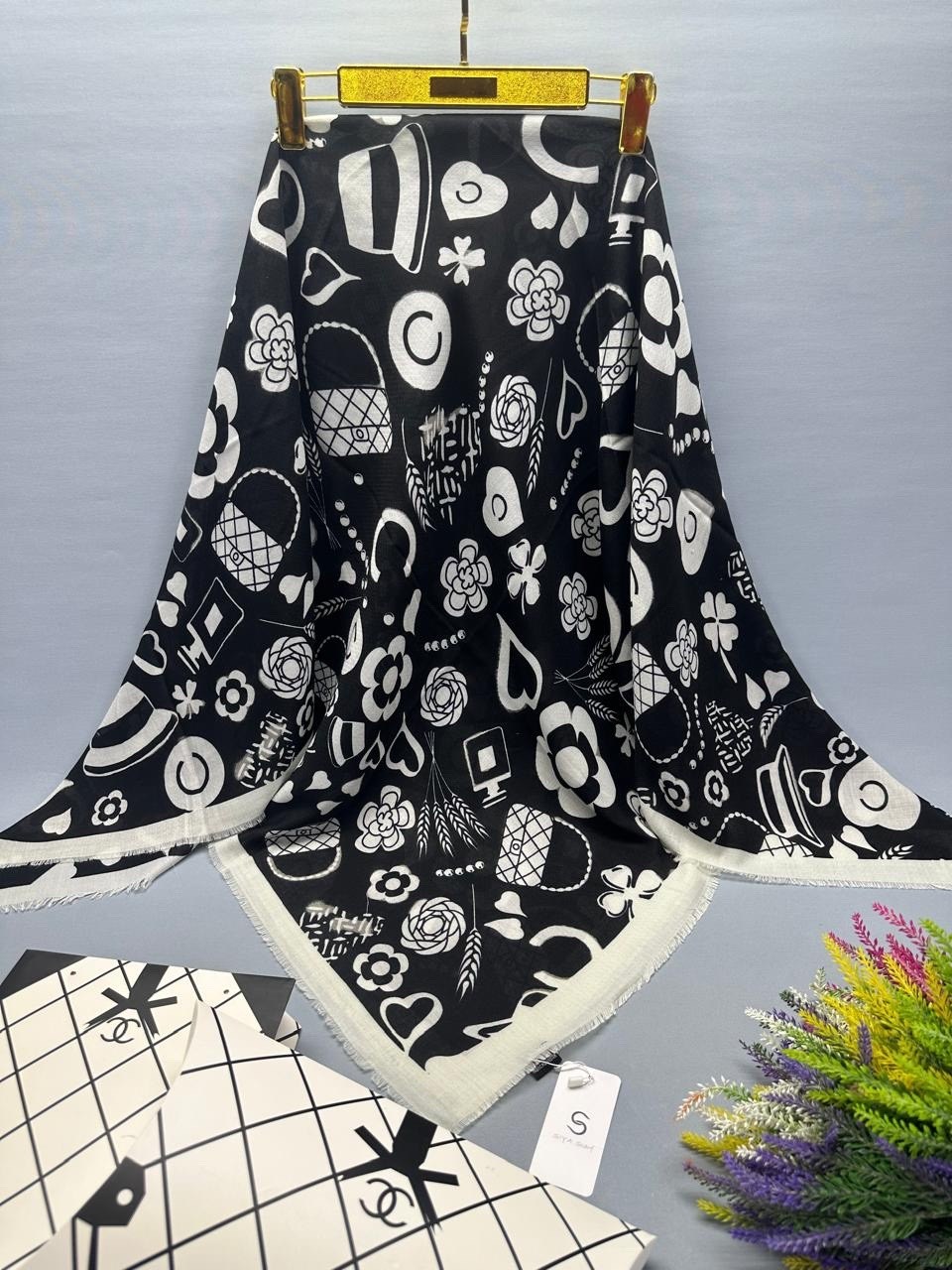 платок женский,шелковый платок,брендовый платок,платки диор,атласный платок