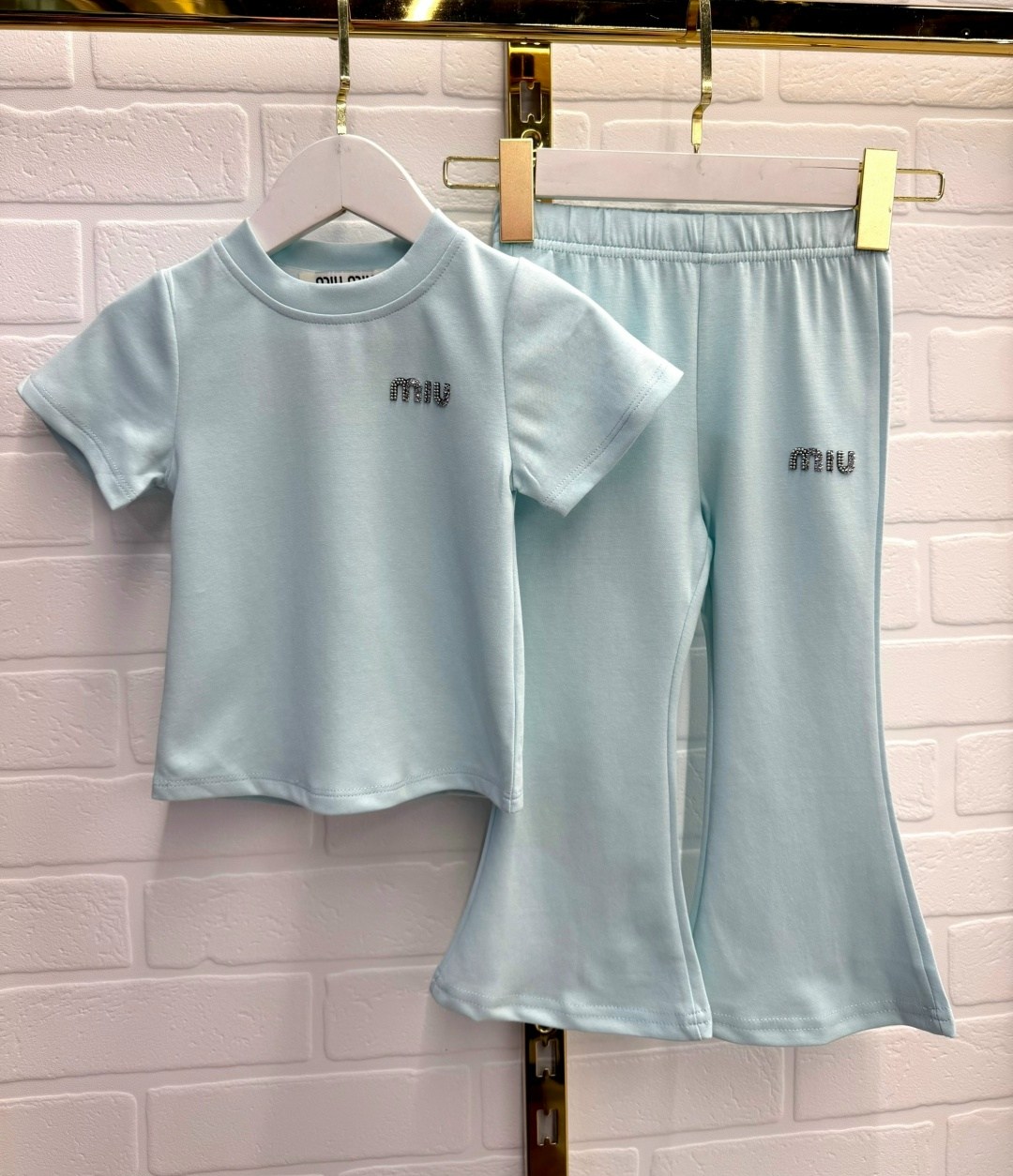 комплект одежды,комплект одежды девочке,летние костюмы,костюм для девочек,спортивные костюмы для девочек