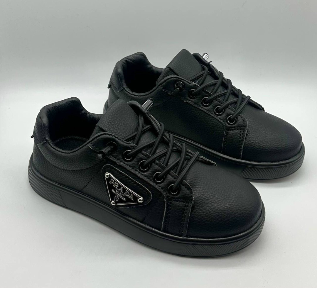 ,полуботинки для мальчика,кроссовки мальчику,спортивная ,обуви