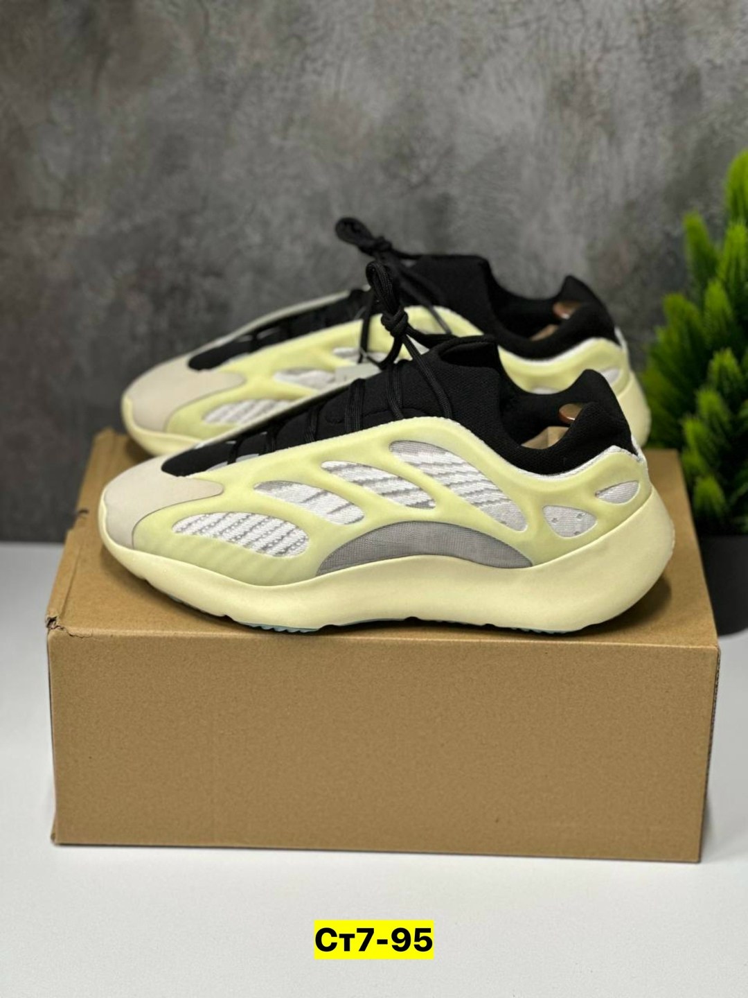 кроссовки adidas yeezy boost 700,adidas yeezy boost 700 v 3,adidas yeezy boost 700,кроссовки adidas yeezy boost 700 v3,кроссовки adidas yeezy 700