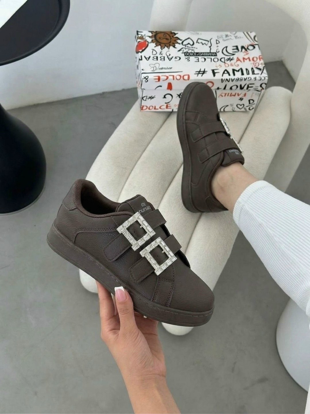 ,бежевые кожаные кроссовки,бежевые кроссовки,кроссовки женские на липучках, женская