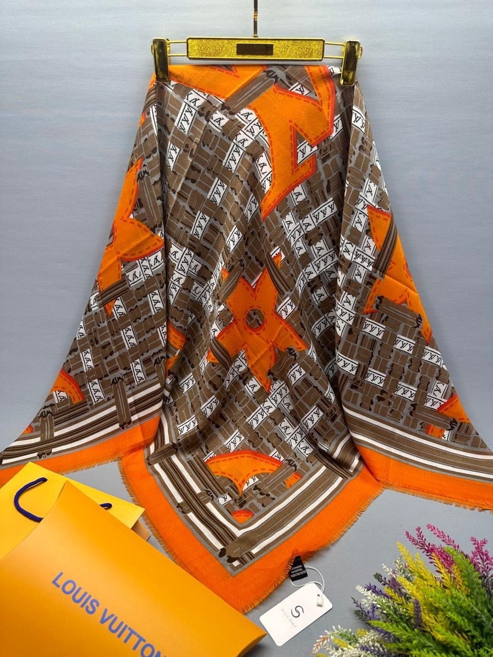 брендовый платок,женские платки,платки и шарфы,шелковые платки,шарф женские