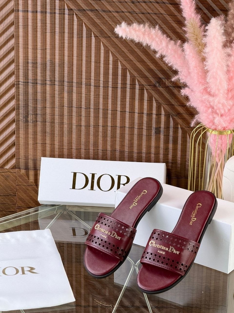 шлепанцы кристиан диор,шлепанцы christian dior,шлепки диор,шлепки кристиан диор женские,тапочки диор