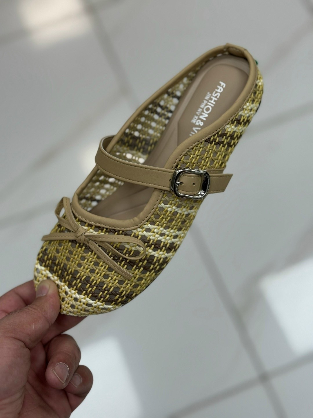 ,женская ,сандалии модные,летняя женская ,туфли повседневные